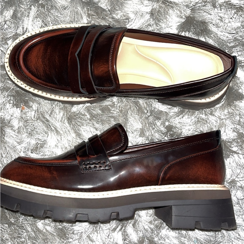 Gianni Bini loafers. Only wore once. New condition.